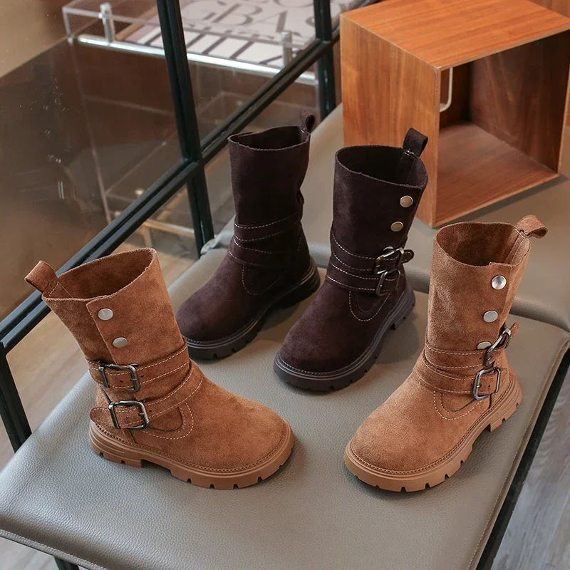 Kleinkind-Mädchen-Stiefeletten mit hochgekrempeltem Schaft, Metallschnalle, Nieten und rutschfester, dicker Sohle für den täglichen Gebrauch im Herbst und für Outdoor-Aktivitäten. – Detail 2