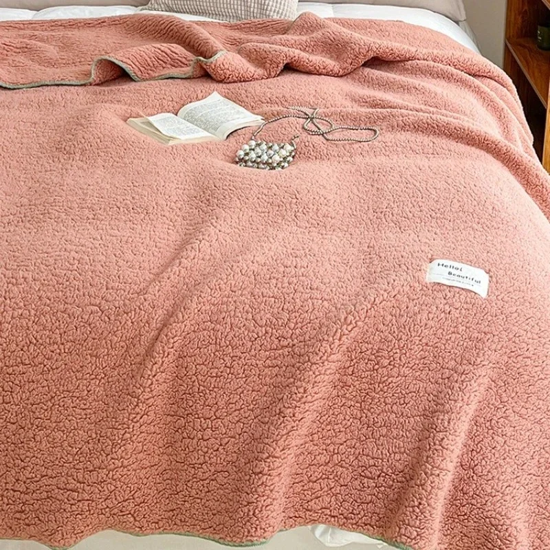 Winter Lamb Wool Warm Blanket Solid Color Fashionable Soft Breathable Sofa Shawl Office Nap Car Travel Multifunctional Blankets