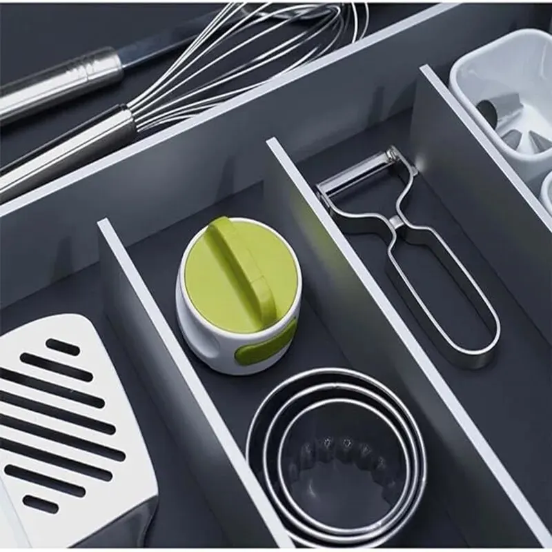 Compact Can Opener Easy Twist Release Portable Space-Saving Manual Stainless Steel