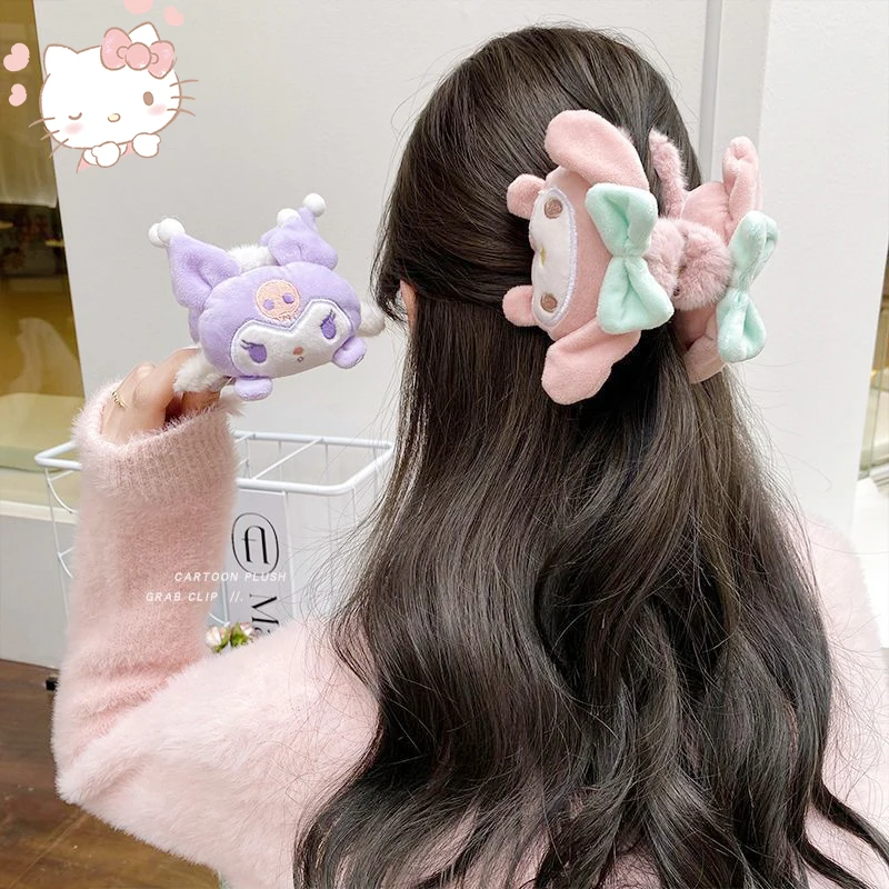 Sanrioed Cartoon Kuromi Cinnamoroll Shark Clip Hello Kitty Kawaii Melody Winter Plush Hairpin Hair Accessories Cute Girls Gift