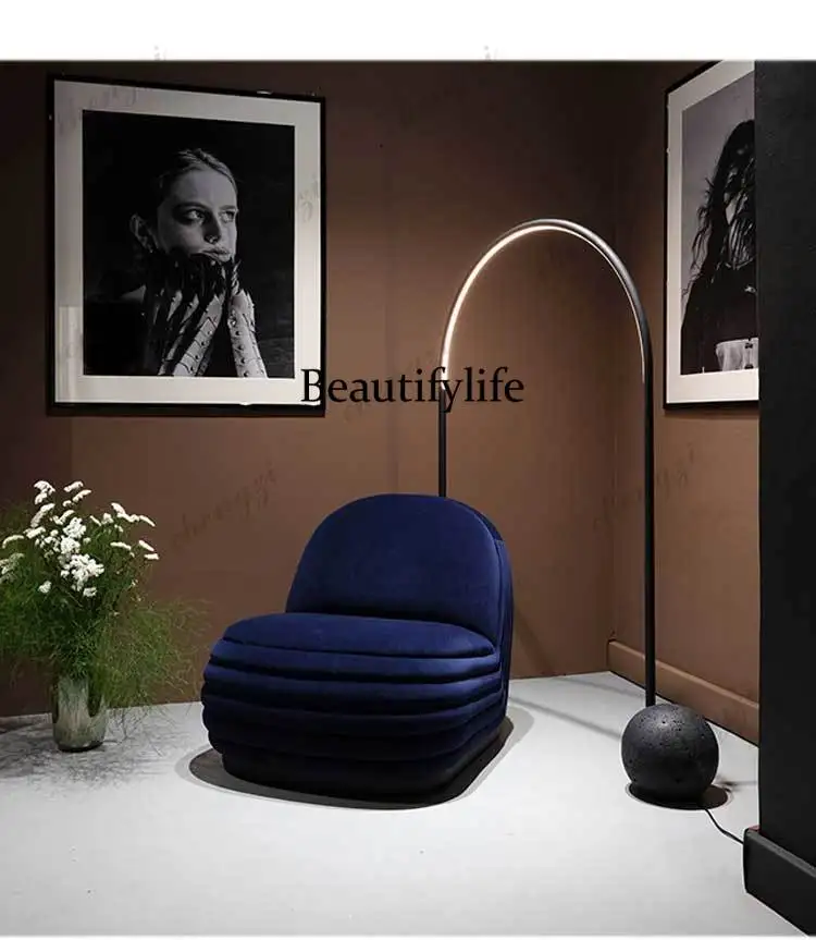 Modern simple stacked leisure chair small apartment solid wood sofa chair medieval velvet single chair