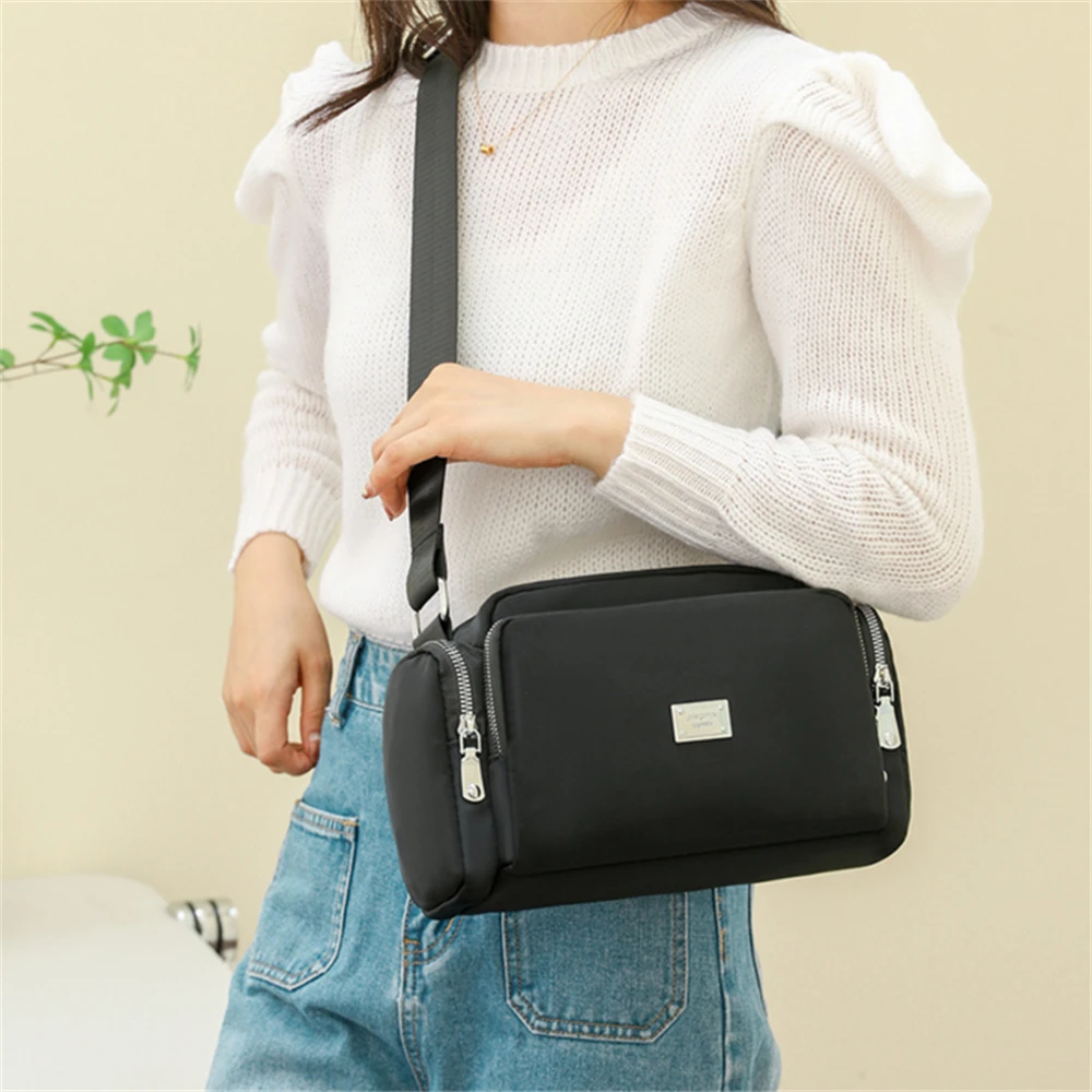 Fashion Ladies Shoulder Bag 2022 New High Quality Nylon Women Messenger Bags Solid Color Small Women\'s Cell Phone Bag Wallet Sac