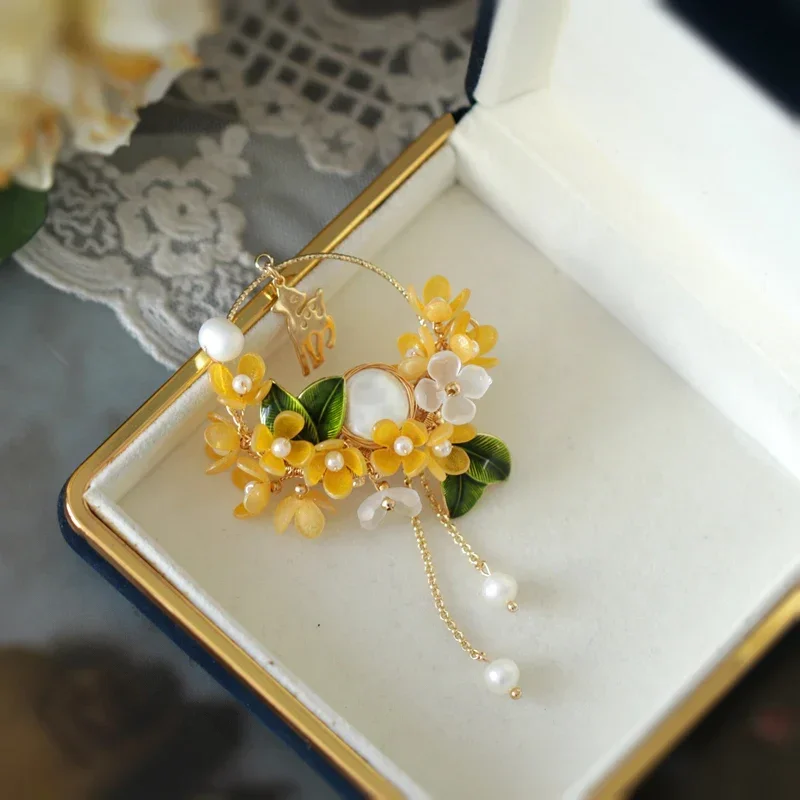 FXLRY Origial Handmade Natural Fresh Water Pearl Flower Vintage Dress Brooches For Women Jewely