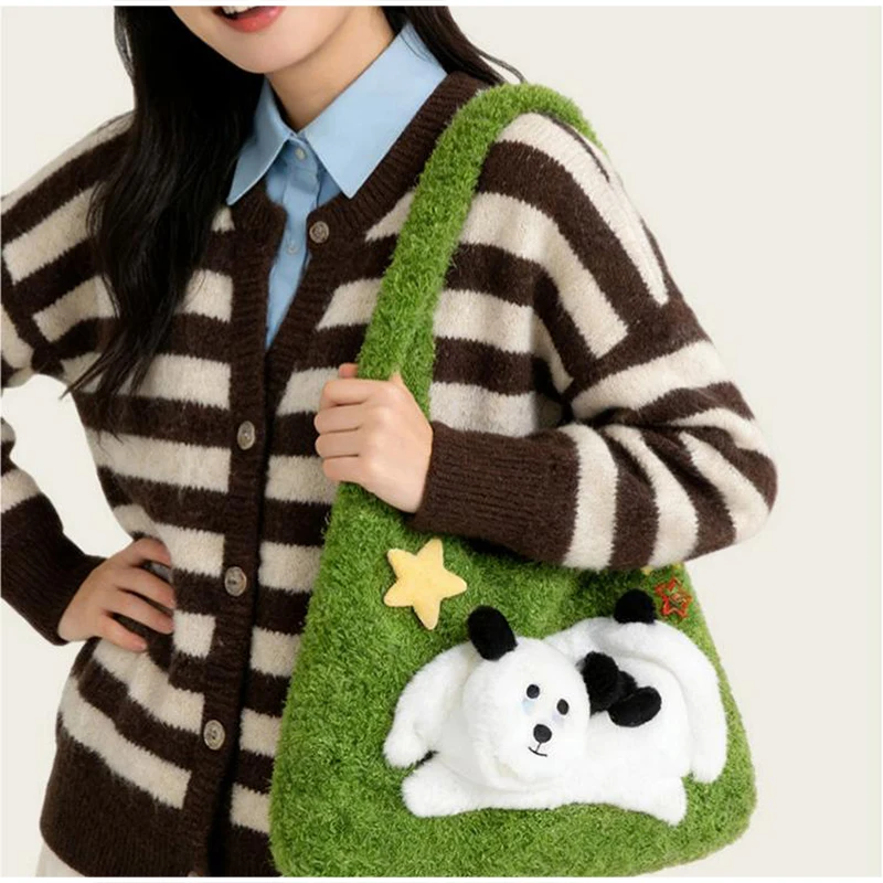 Niedliche Flauschige Bären- und Seeotter-Schultertasche, Weiche Plüsch-Handtasche für Damen, Süße Cartoon-Tier-Style-Deko für den täglichen Pendelverkehr und Reisen – Detail 9