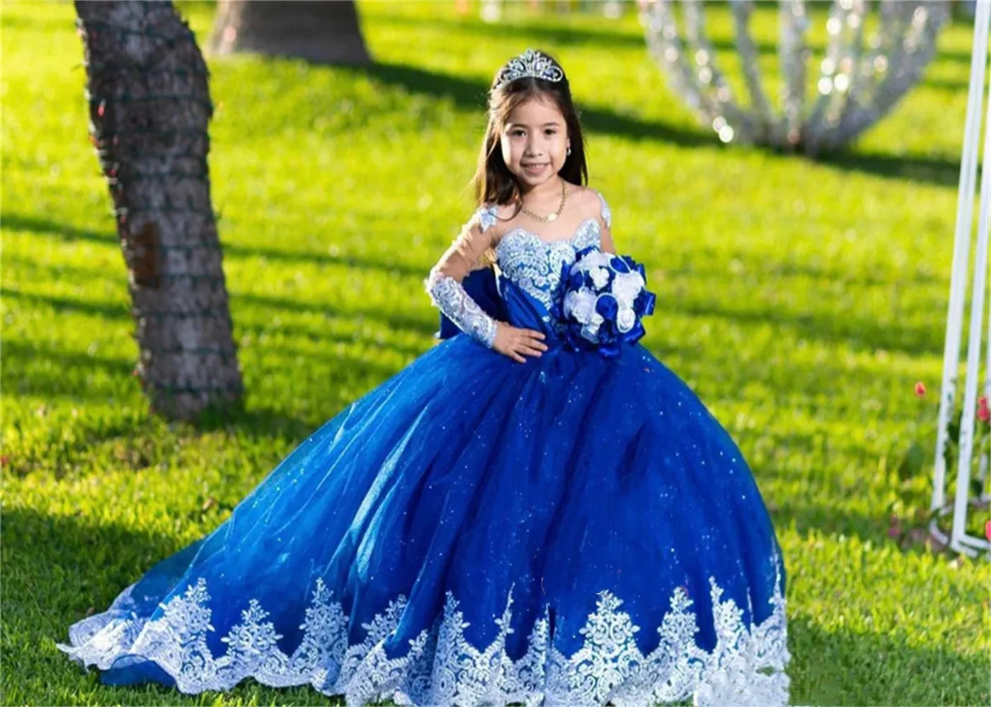 Vestido de manga cheia para princesa infantil, renda real, vestidos apliques para floristas, vestido de festa comprido, gola redonda, azul royal e branco