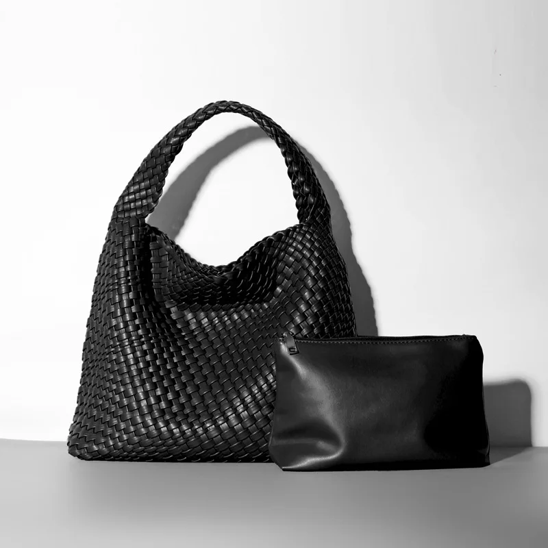 

2025 Handbag Handwoven Bucket Bag Women PU Leather Bags Fashion Large Capacity Versatile Commuter Handbags
