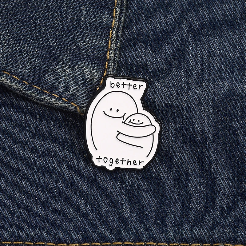 أفضل معا المينا دبابيس الكرتون بسيط الرجال العناق بروش شارة التلبيب دبوس متعة الملحقات هدية لأصدقاء العائلة