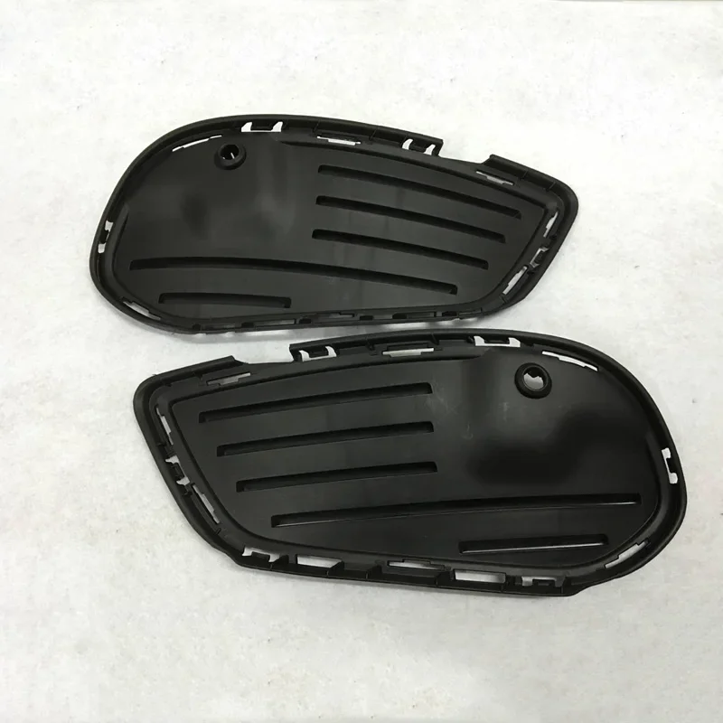 

Front Bumper Fog Lamp Fog Light Area Grille Cover Trim for Mercedes-Benz W205 C180 C200 C250 C260 C280 C300 2014-2016 2058852523