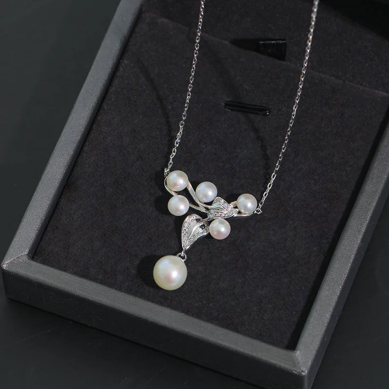 

New Pearl Hollow Necklace European and American StyleInsMinimalist and Delicate Wind Collarbone Chain
