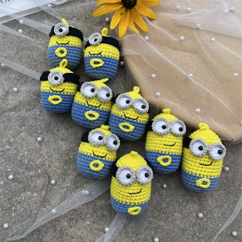 

Crocheted Cute Cartoon Minions Car Pendants Children's Decorative Ornaments Holiday Gifts