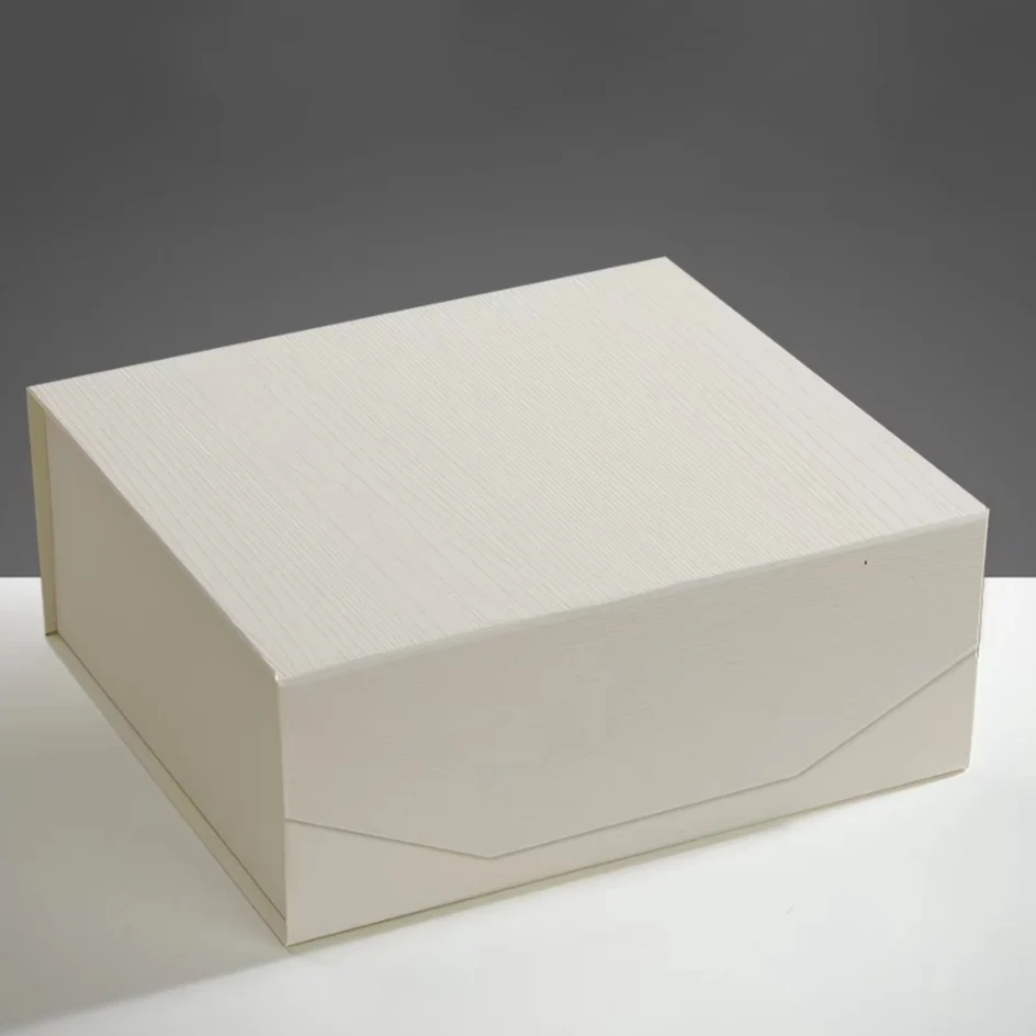 37cm*30cm*12.5cm Magnetic Lid Box Foldable Ribbon Packing Boxes Color Gift Box for Presents Birthday Valentines Christmas