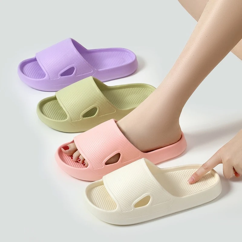 Fashion Women's Slippers Indoor Soft Sole Cartoon Bear Slides Bathroom EVA Outdoor Men Summer Beach Flip Flops Shoes Couple