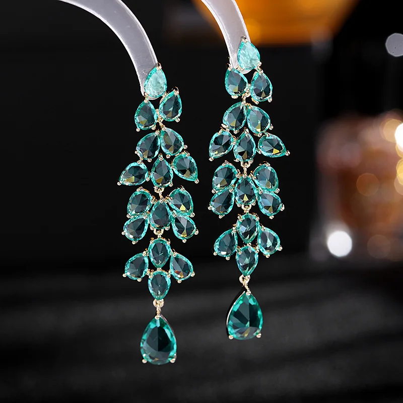 925 Silver Needle Personality Long Green Rhinestone Water Drop Dangle Earrings for Women Elegant Temperament Jewelry Accessories