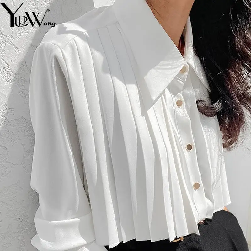 GetSpring Women Shirt 2025 Spring New Fashion Pleated Design Long Sleeve White Black Blouse All Match Loose Casual Female Tops