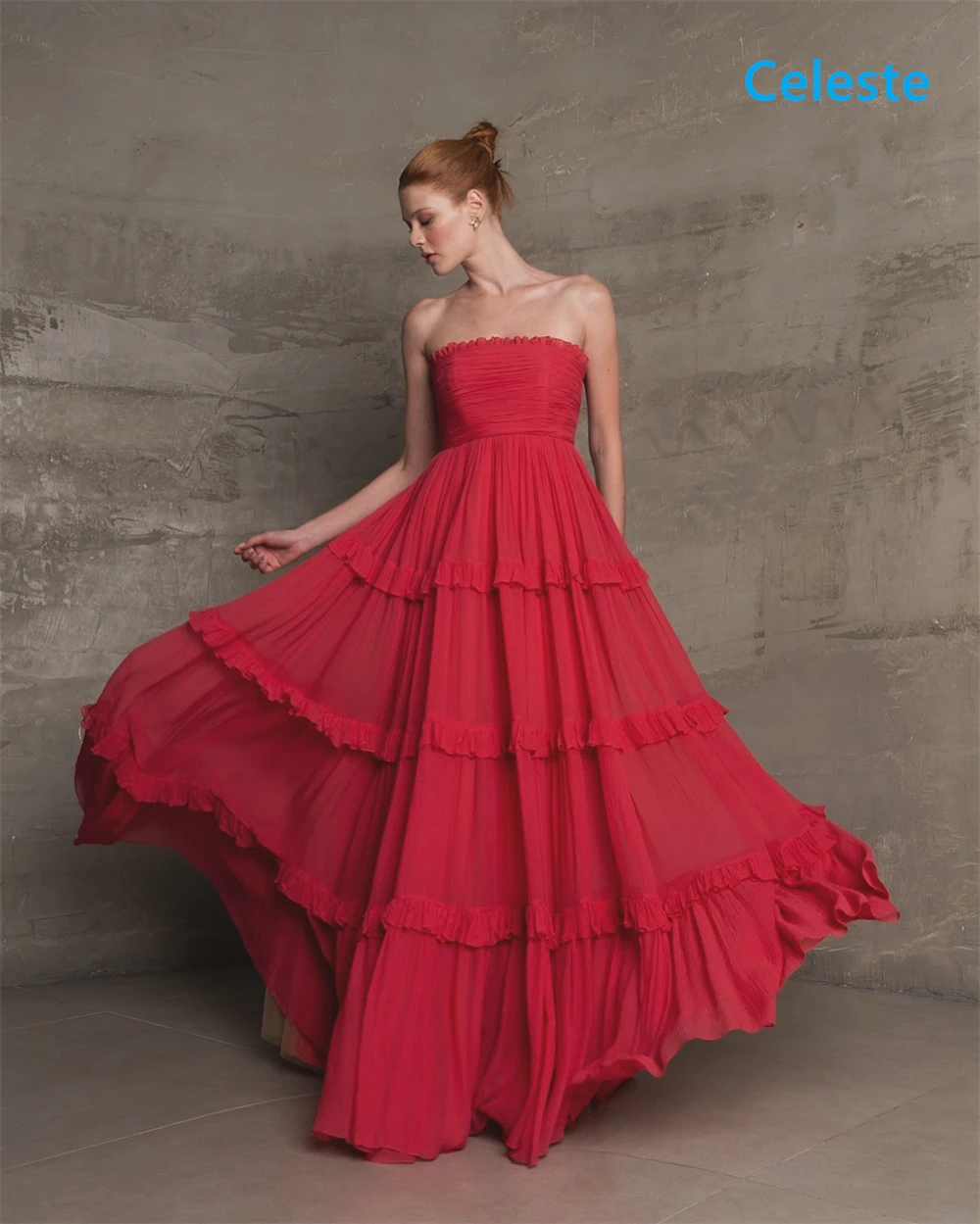 ที่กําหนดเองประณีตสีแดงชีฟองชุดราตรีคลาสสิก Strapless Homecoming Dresses แฟชั่นชุดพิเศษ