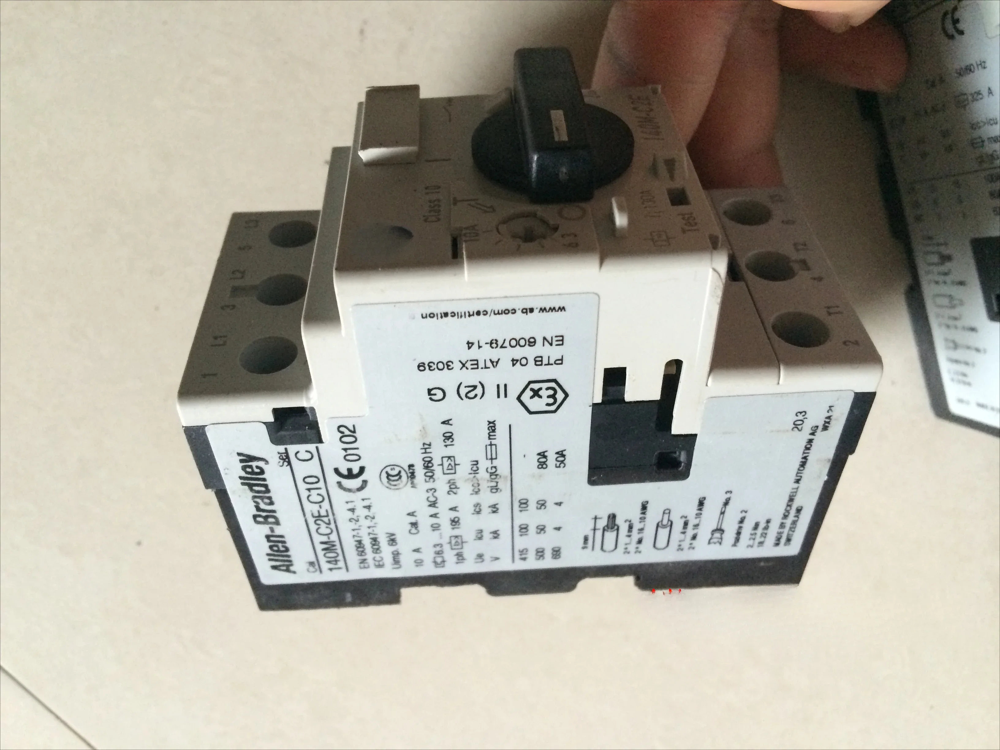 New AB Motor Circuit Breaker 140M-C2E-B40 140M-C2E-C10