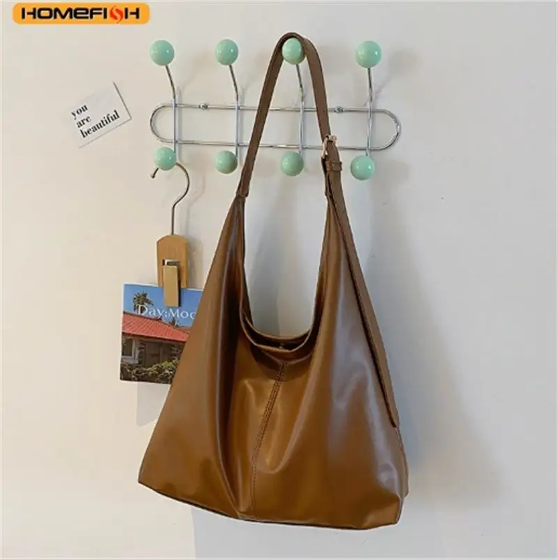 Thumbnail 2 - #7 Best Handbags to Buy In 2026