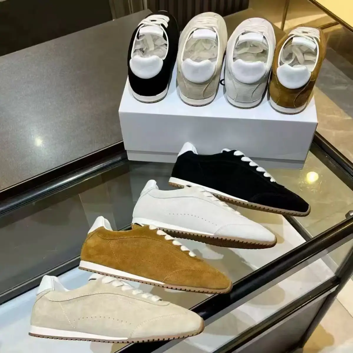 High Quality Retro Flat Top Training Shoes, Suitable for Couples To Wear, Multifunctional Sports and Casual Lightweight Shoes