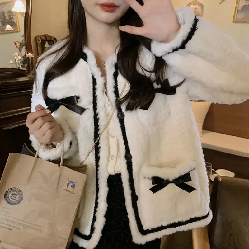 French Short Lamb Plush Jacket Dla Kobiet Jesień Zima 2025 Nowy Gruby Ciepły Pluszowy Płaszcz Damski Luźny O-Neck Bow Casual Fur Outwear