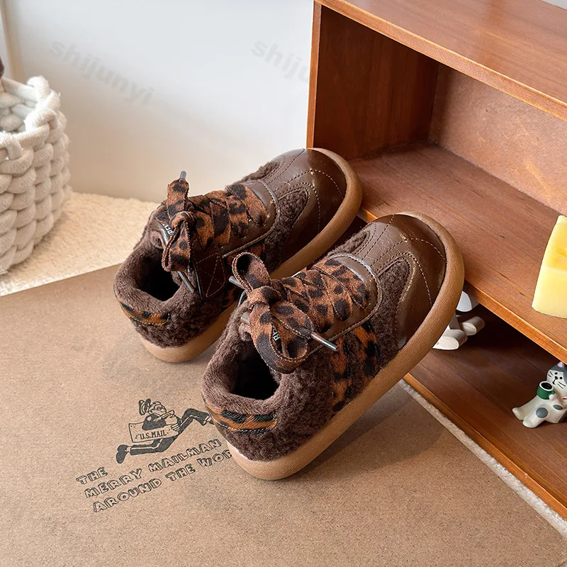 Children's Casual Sports Shoes 2025 Winter New Boys Girls Fashion Warm Plush Running Shoes Kids Outdoor Walking Shoes Sneakers