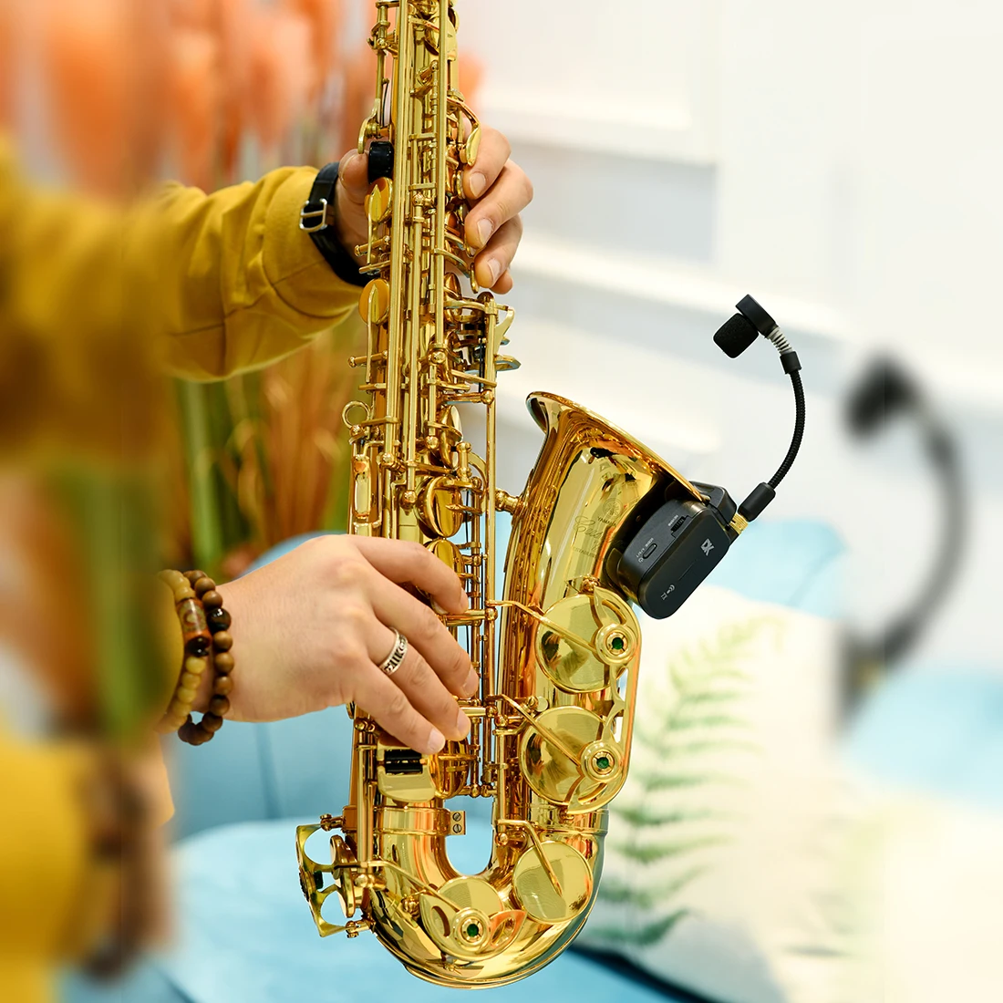 DK MP-10 Sax Trumpet Recording Microphones Mic Audio Mixer Wireless System Clip Wireless Saxophone Microphone