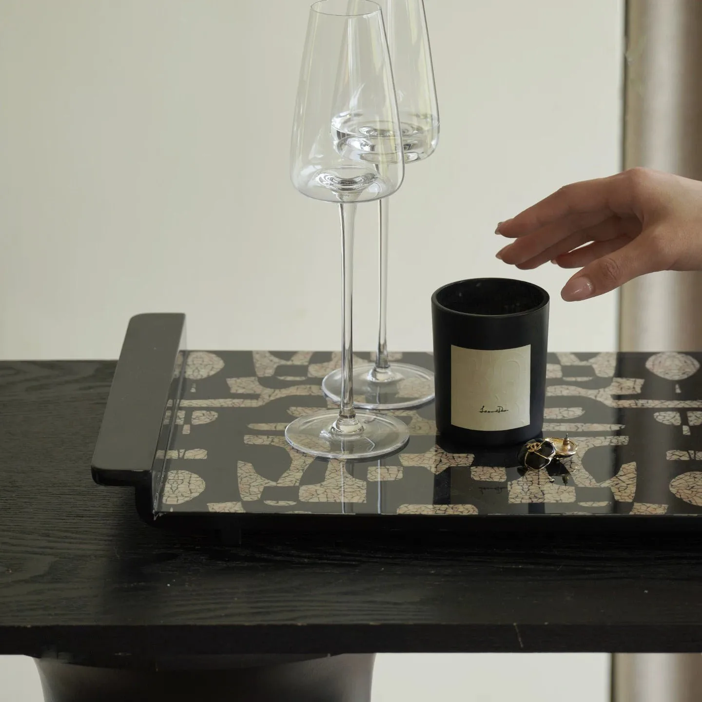 Luxury Lacquered Wooden Rectangular Tray Roman Pattern Decorative Storage Tray Aromatherapy Candle Coffee Table Desktop Decor
