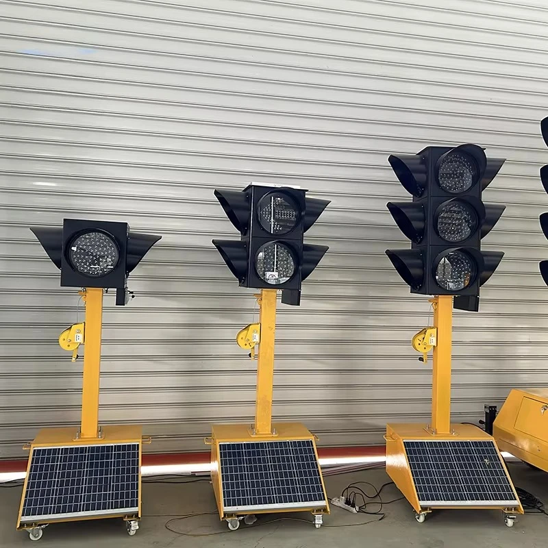 Manufacturers Direct Selling Temporary Solar Powered Mobile Portable Traffic Light Control System Traffic Lights for Crossroads