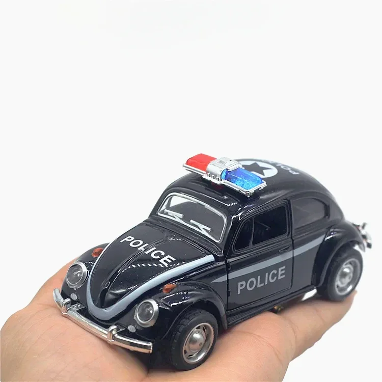 Coche de policía Volkswagen Beetle de aleación 1:32, camión de bomberos, modelo de coche regenerativo, juguete para niños, regalo de cumpleaños