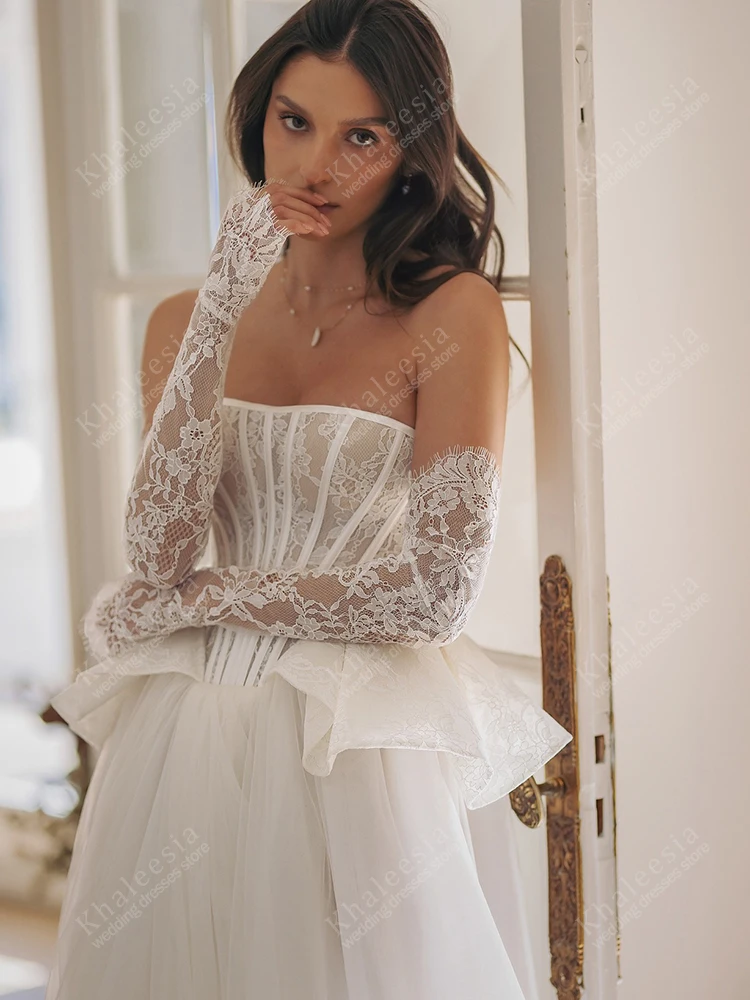 ชุดแต่งงานทรงเอไลน์ผ้าทูลล์หลายชั้น แต่งลูกไม้ แต่งระบาย สายเดี่ยว เซ็กซี่  ชุดเจ้าสาวแบบสั่งตัด ปี 2025