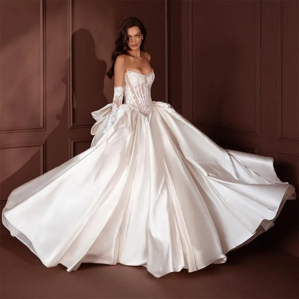 Customized Elegant Shinny Pearls Strapless  Wedding Dress  Vestidos Noivas Satin Ballgown Puffy  Bridal Gown with Bow Back