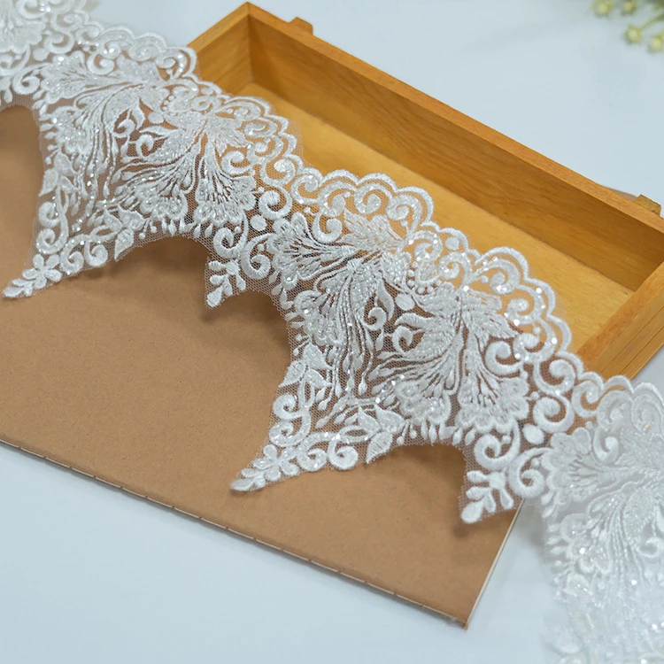 10Yards/pack Superior Quality Off White Sewn Bead Lace Lace Head Veil, Wedding Dress,Decorative Accessories, Lace Handmade DIY .