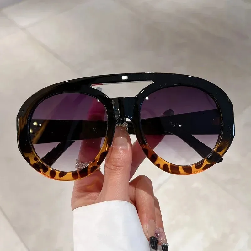 New Oversized Round Sunglasses Fashion Double Bridge Gradient Candy Color Women Shades Eyewear Trendy UV400 Sun Glasses image 3