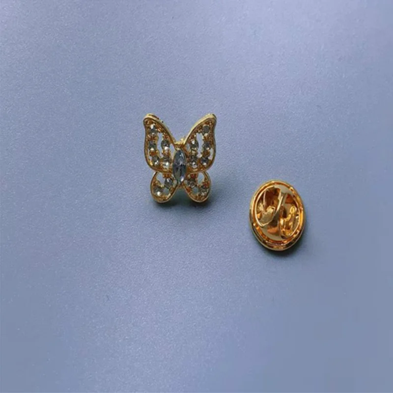 Cute Small Butterfly Brooches Pins Crystal Insect Brooch Anti Glare Collar Buckle Jewelry Cloth Decorative Versatile Accessories