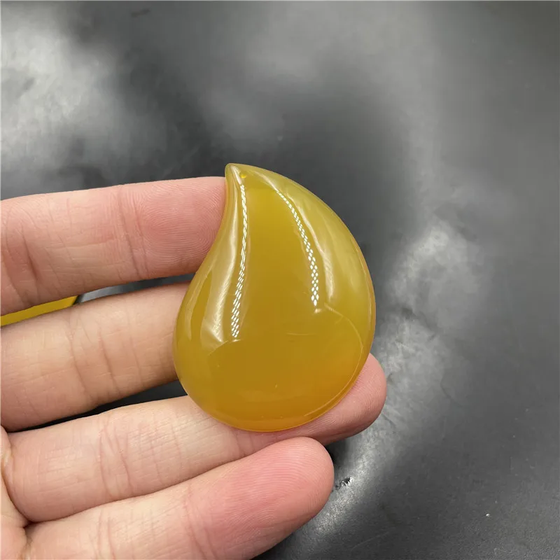 Cheap Jade  Yellow Agate Large Chicken Hearts Pendant Yellow Chalcedony Shaped Pendant Jade pendant