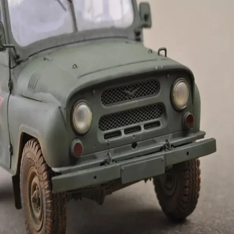 Trumpeter 02327 Plastic Model 1/35 Scale Soviet UAZ-469 All-Terrain Vehicle Model Kits for Military Model Hobby Collection DIY