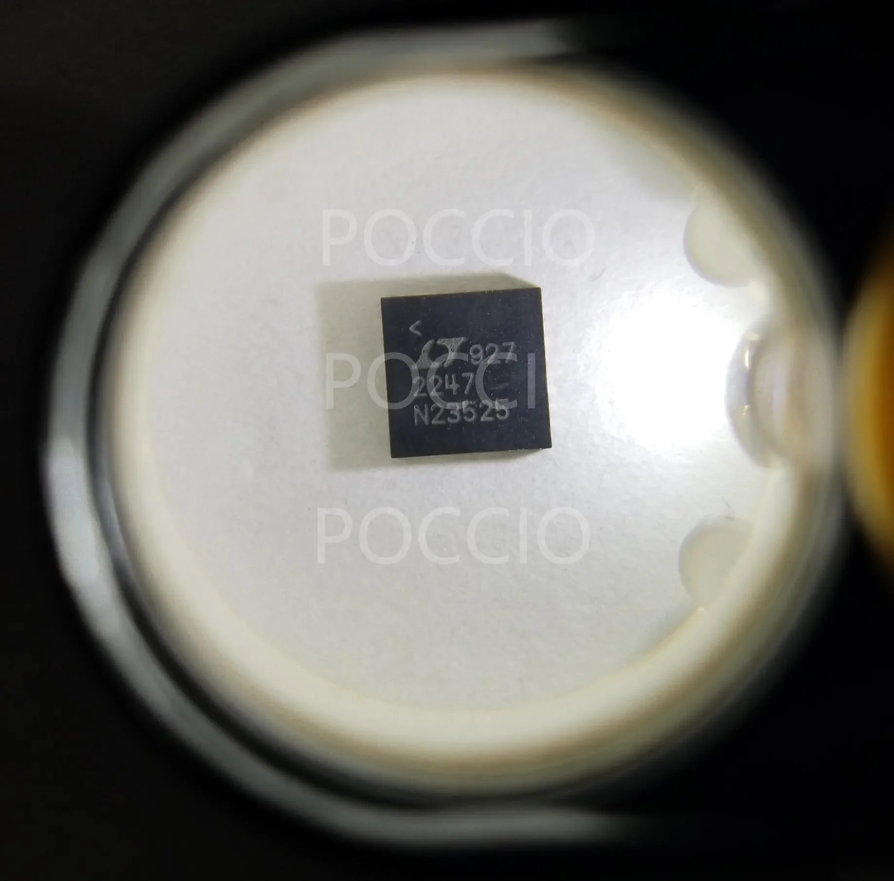 

LTC2247CUH LTC2247IUH LTC2247 — 14-битные, 40Msps, 3В преобразователи аналогово-цифровых сигналов (АЦП) с низким энергопотреблением