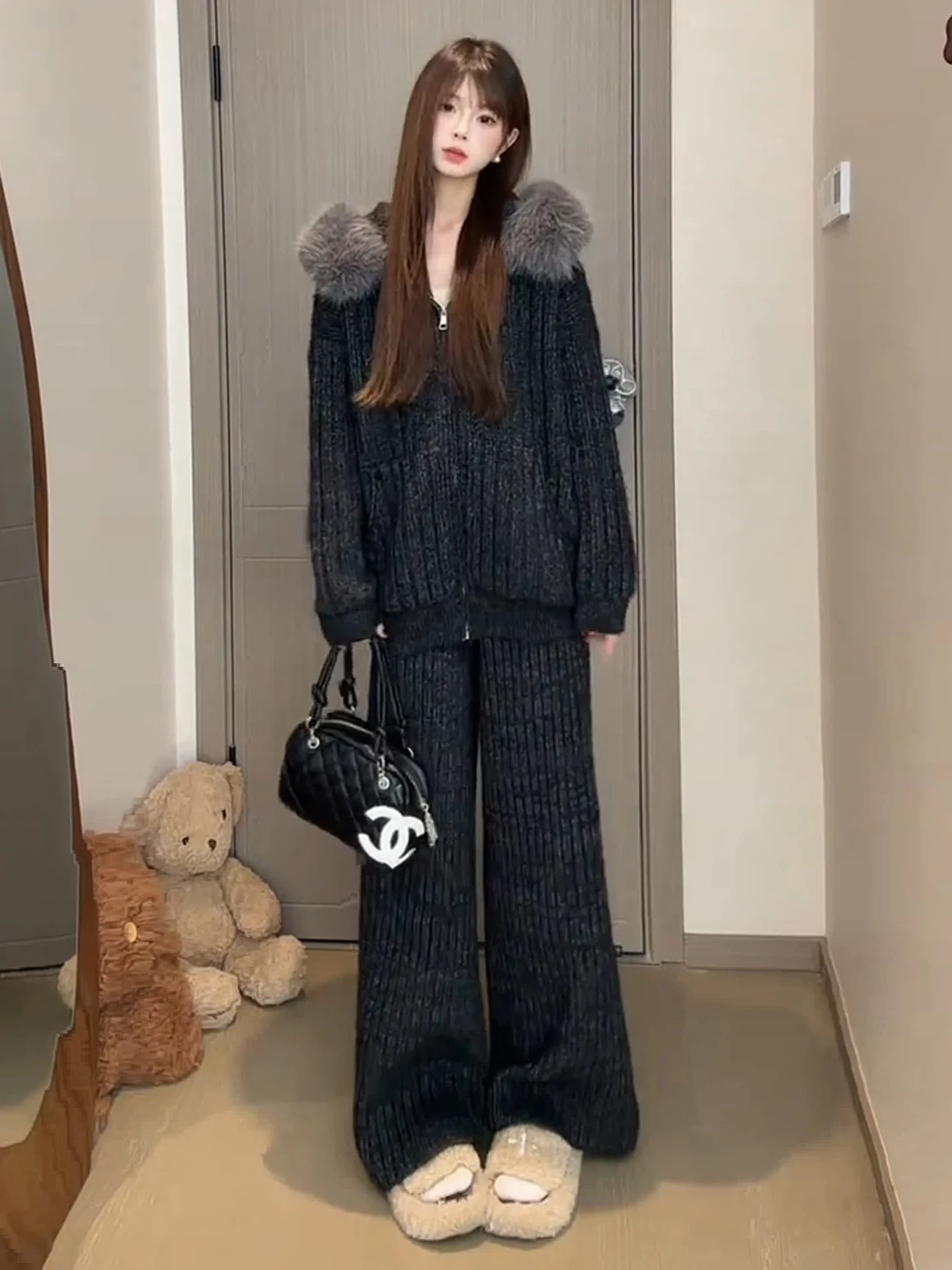 

Модный утепленный комплект в корейском стиле: женское пальто и брюки с широкими штанинами, теплый зимний наряд с меховым воротником, комплект из двух предметов