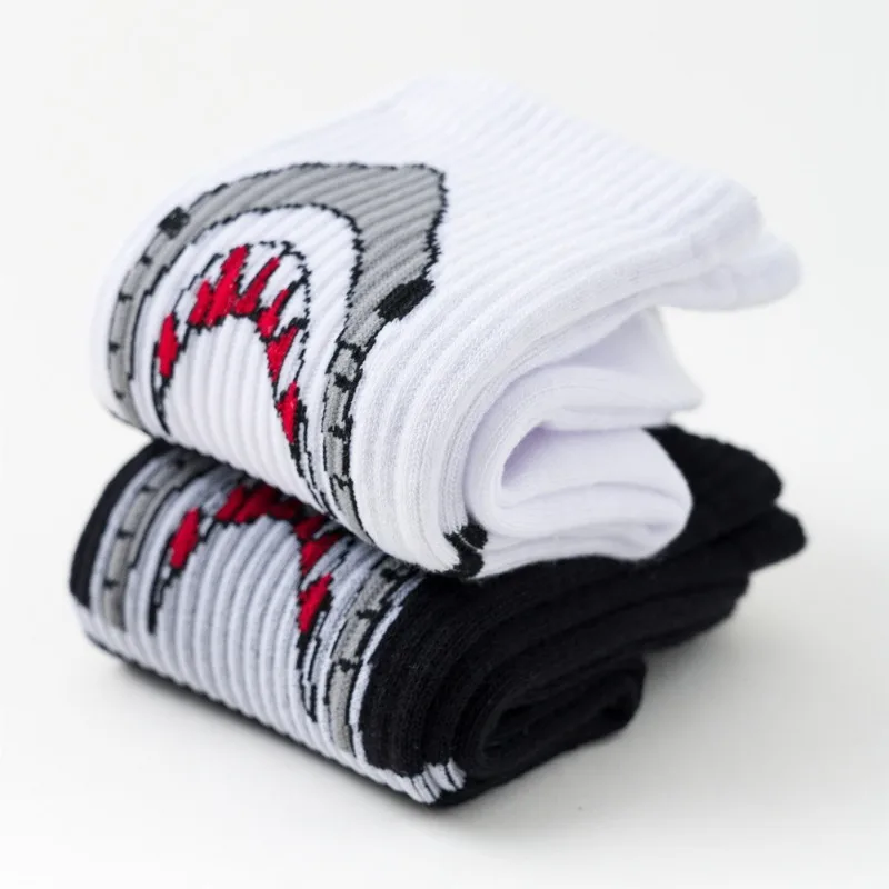 Fashion Shark Hip Hop Socks Men Long Socks Cartoon Hiphop Street Sport Skateboard Black White Crew Socks Street Fashion Gifts