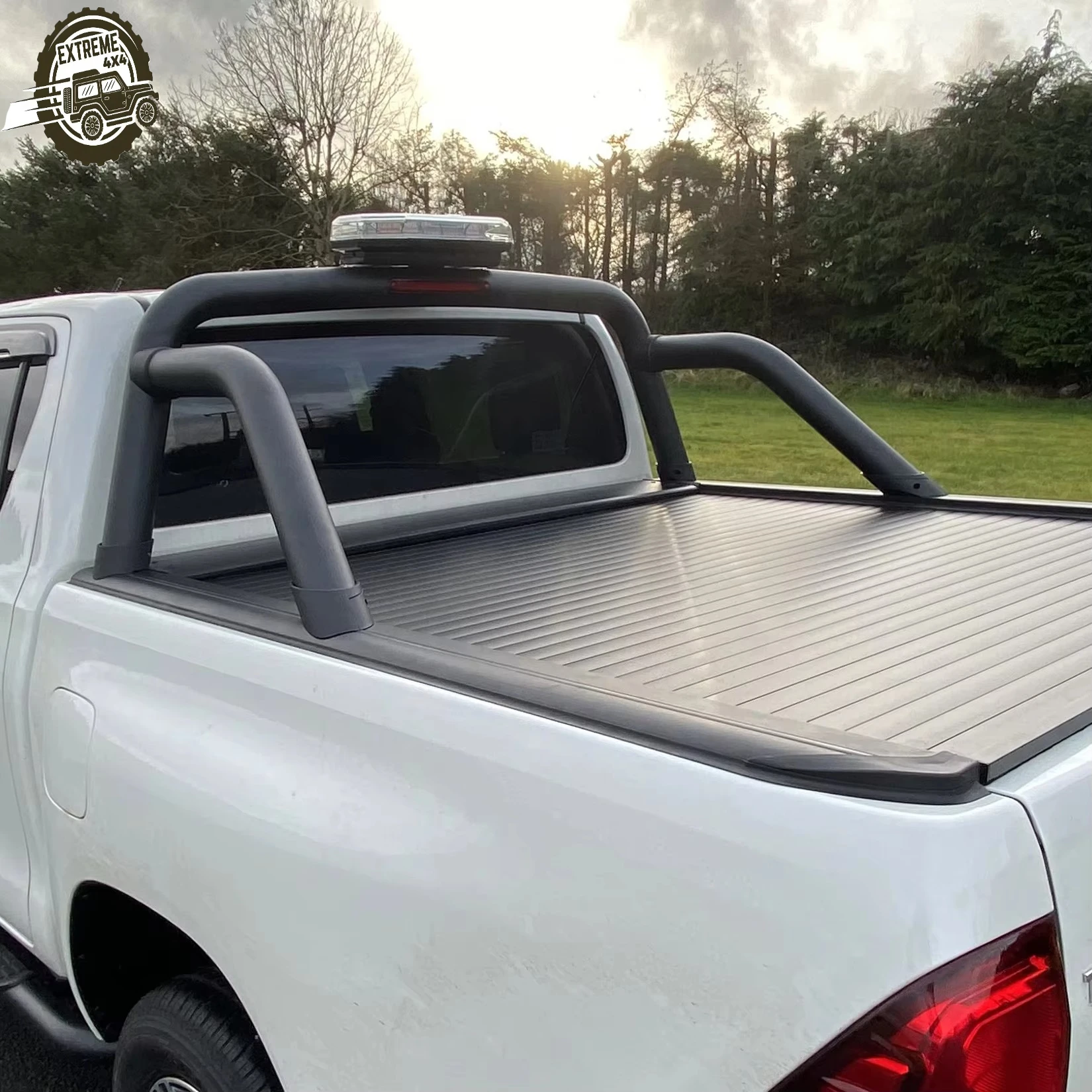 Factory Custom Other Exterior Accessories Stainless Steel Pickup 4x4 Roll Bar Retractable Tonneau Cover Different Models