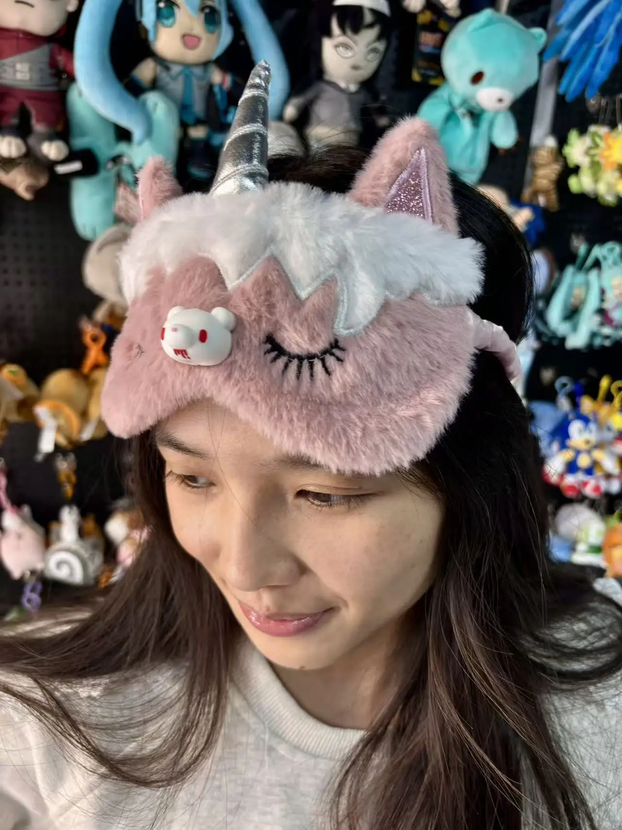 قناع النوم القطيفة على شكل دب غلومي - نمط وحيد القرن الوردي مع قرن فضي وسحر الدب اللطيف، غطاء عين رقيق ناعم #6