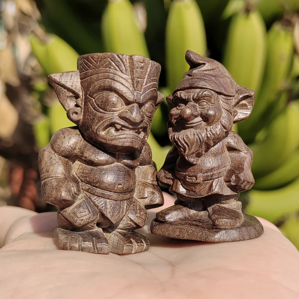 1.8 Inch Hand-Carved Wooden Gnome Figurine Ornament Classic Theme, Traditional Style Suitable for Creative Desktop Decorations, Christmas Gifts, Men's Gifts, Home Decoration, Living Room, Back-To-School Season Gifts, New Year Gifts
