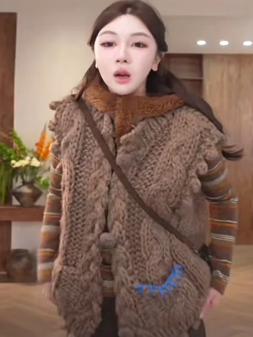 

Faionable Woolen Svel Vest Recommendation by BaiXue Original Wood Autumn Winter Women's Wear Commute Sle V-ne