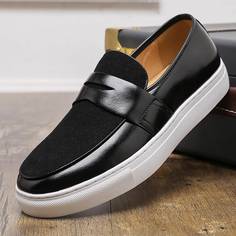 New Autumn Men's Loafers Fashion Round Toe Casual Shoes Classic Black Men's Walking Shoes Driving Versatile Thick Sole Shoes