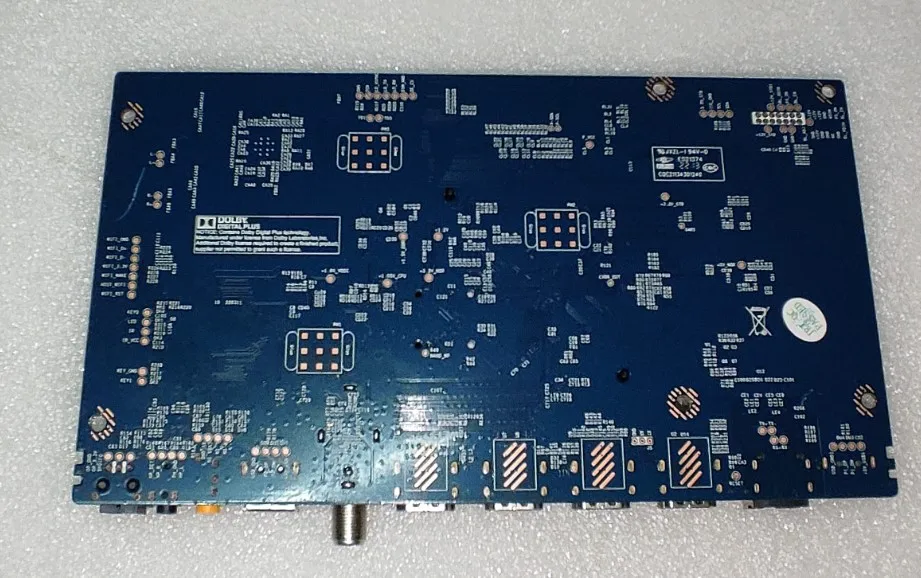 Motherboard TV CV817-NH CV817-VH membutuhkan catu daya siaga yang baik dan bekerja dengan baik