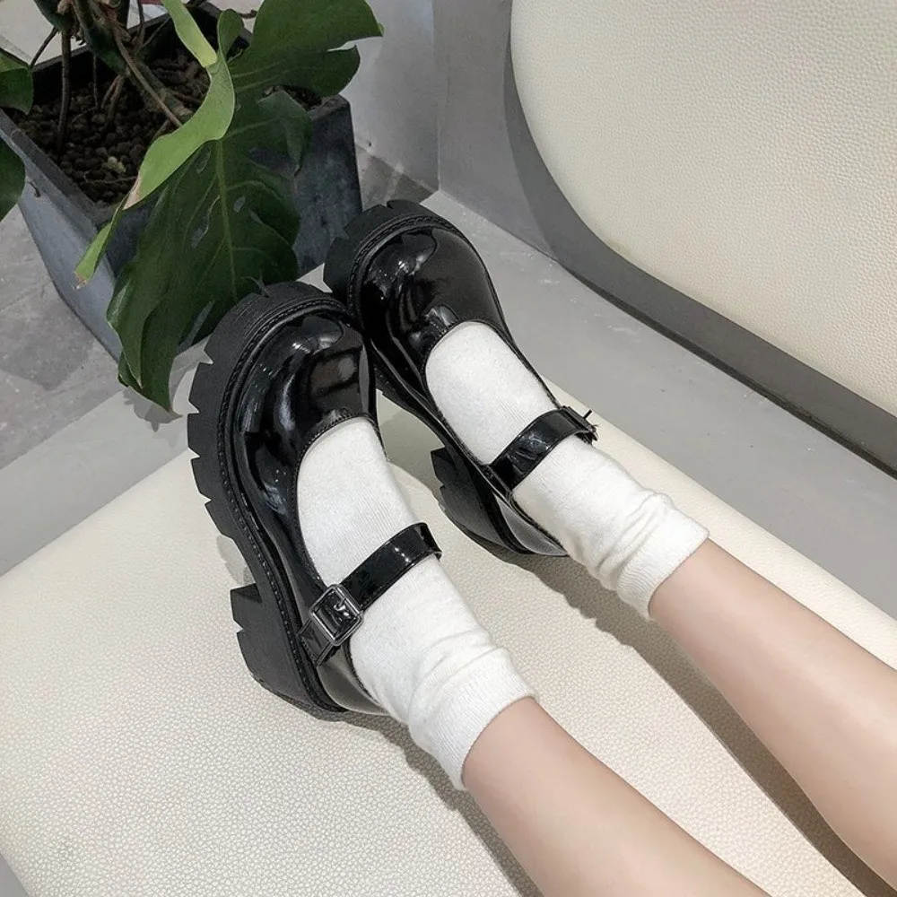 ماري جينس لوليتا JK أحذية من الجلد بولي Leather جلد الكاحل مشبك حذاء فردي غير رسمي لامع/ماتي منصة سوداء عالية الكعب أحذية سيدة