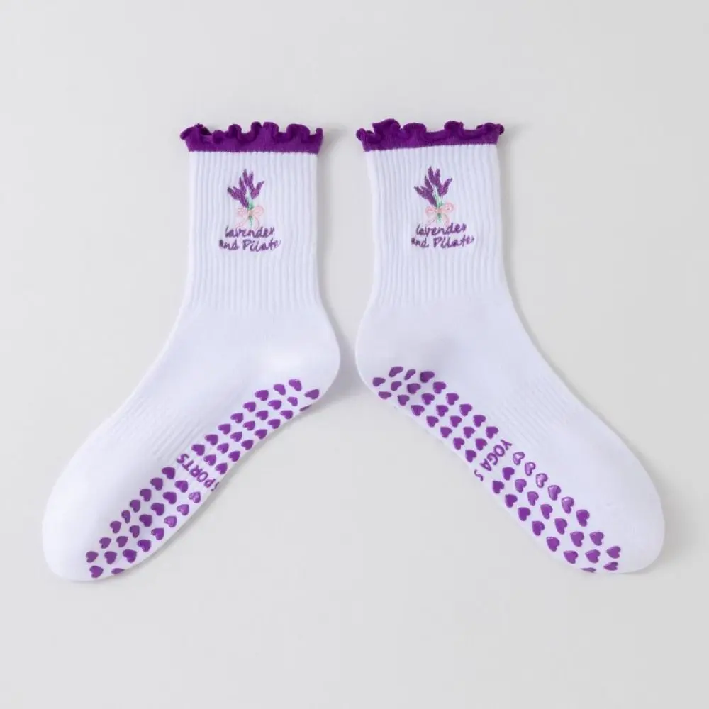 جديد القطن جوارب بيلاتيس Harajuku الشارع تنفس الكرز التطريز الجوارب العرق ماصة عدم الانزلاق قبضة اليوغا الجوارب #5