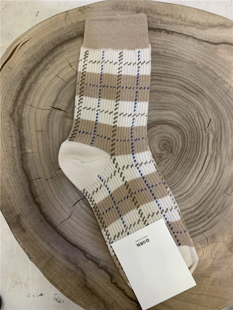 Korean Women's Socks New Street Internet Celebrity Color Matching Striped Plaid Tubes Socks Student Versatile Trendy Socks 1Pair