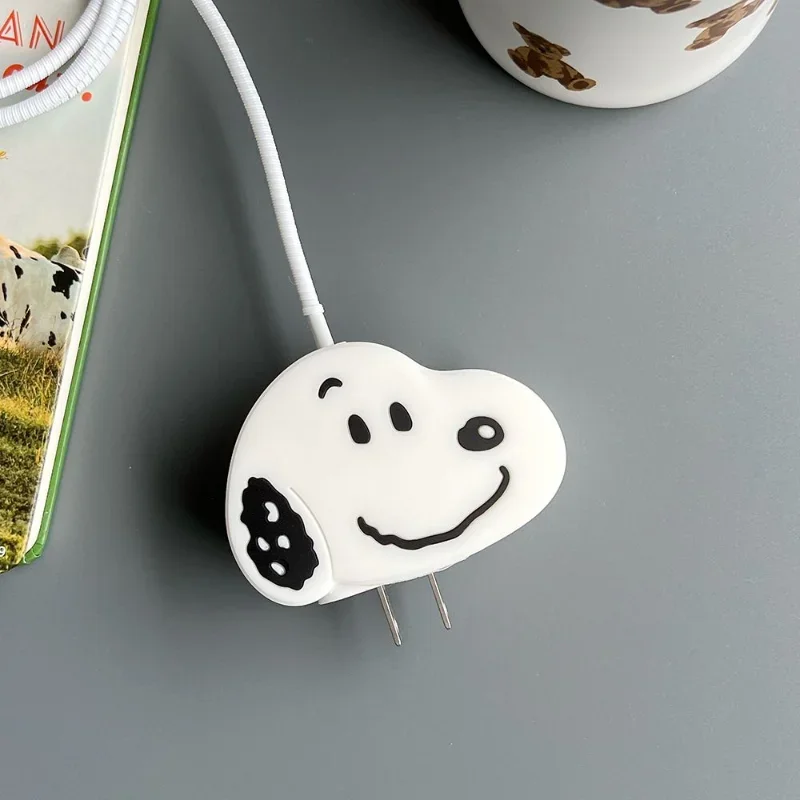 Snoopy Cartoon USB Data Line Cord Protector Case Fast Charging Head Winder Protective Cover for Apple Iphone Ipad 18/20W Gifts