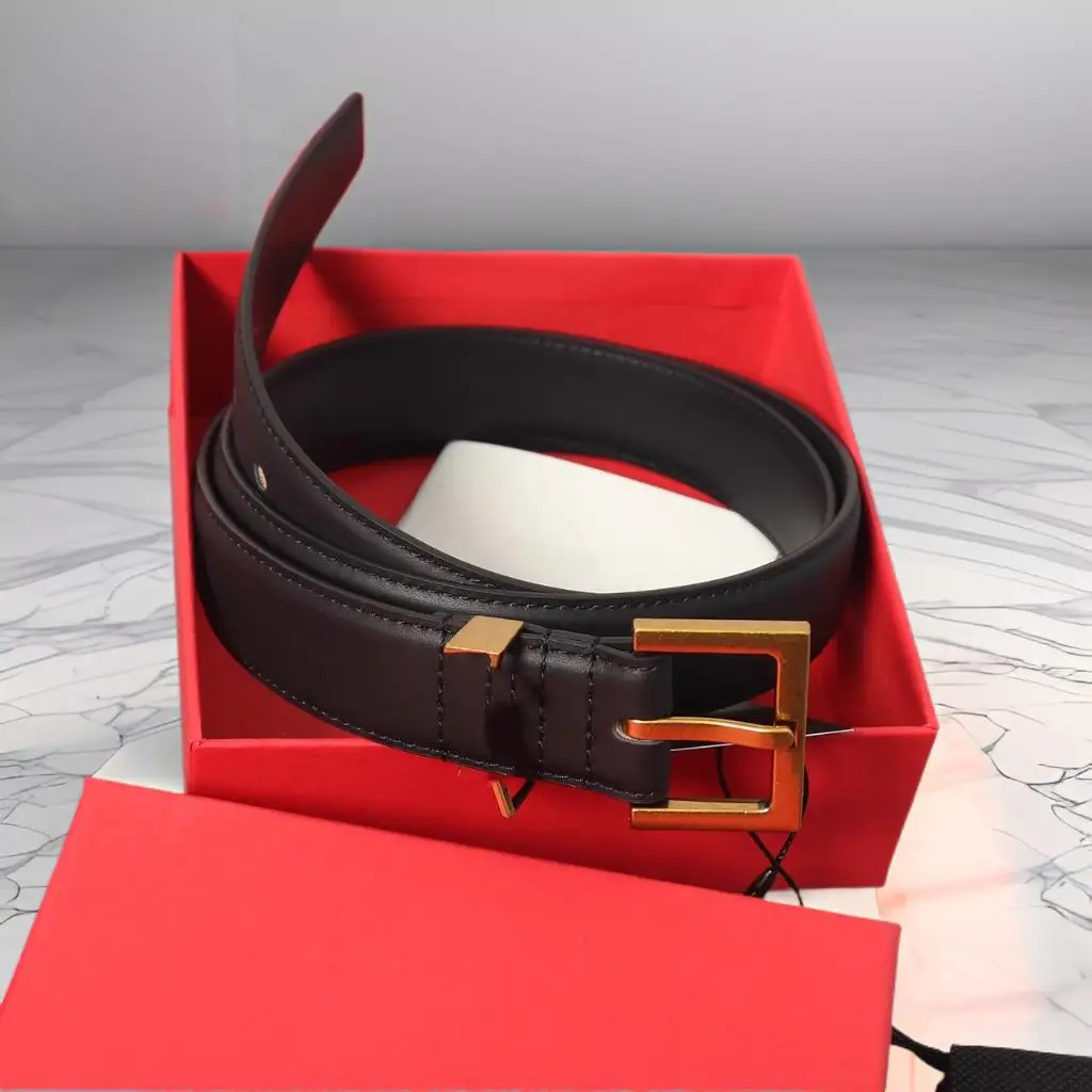 

Подарочный набор: Металлический кожаный ремень Ele French Sle из премиальной телячьей кожи для молодых мужчин, Весна 2025