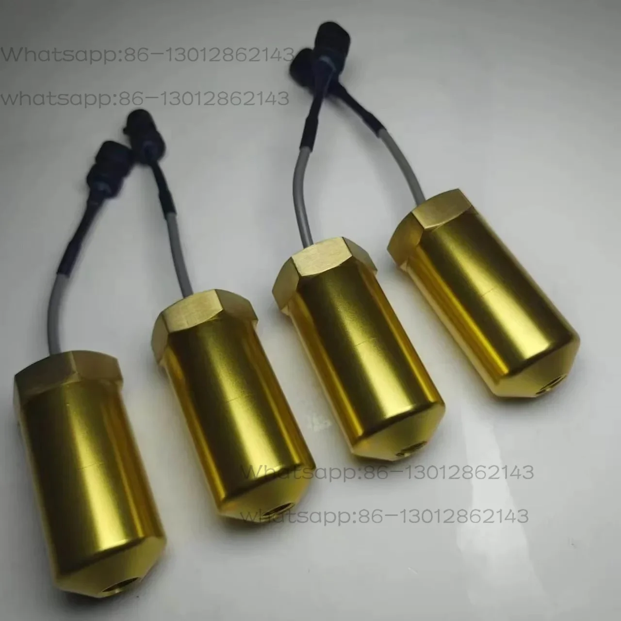 New chiller compressor original spare parts oil level switch HR12BA011/HR12BA012 spot supply